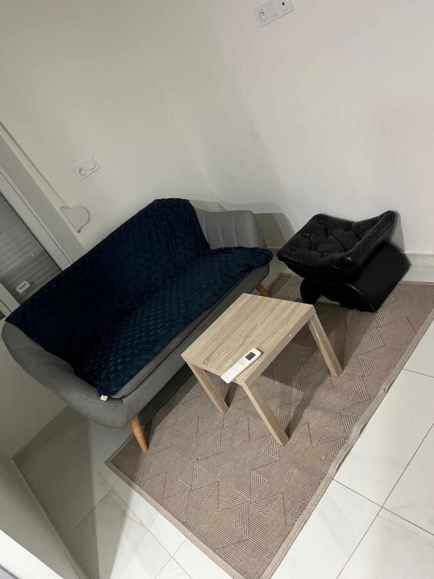 Appartement Calme Dans Villa Individuelle 바그놀스쉬르세즈 외부 사진